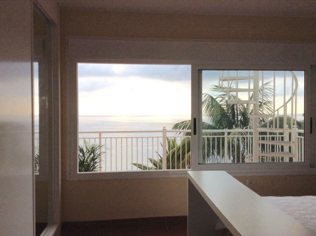 Villa In Protected Space In Front Of The Sea 로스 레알레호스 외부 사진