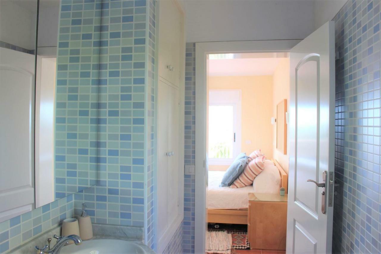 Villa In Protected Space In Front Of The Sea 로스 레알레호스 외부 사진